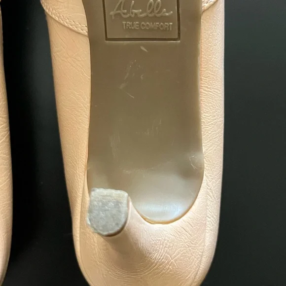 Abella True Comfort Stella Nude Pumps Size 9.5 Women’s - Picture 10 of 16